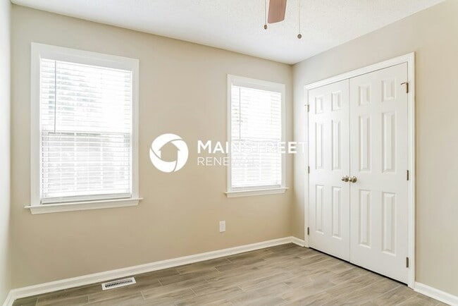 Building Photo - 3 Bedroom Pet-Friendly Home in Angier, NC with Main Street Renewal