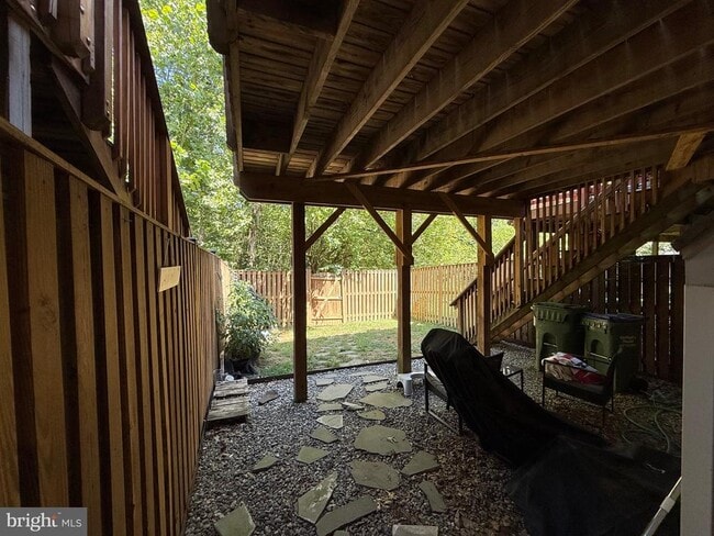 Building Photo - 8807 Howland Pl