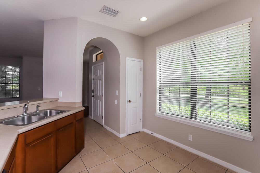 Building Photo - 5511 Kinglethill Dr