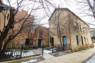Building Photo - 1251 W Belden Ave