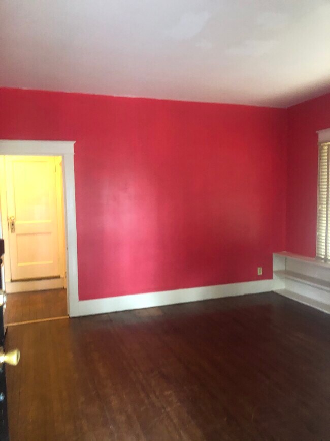 Building Photo - 1515 Ross St