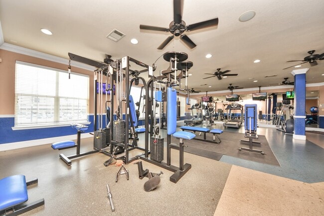 Building Photo - 1711 Old Spanish Trl