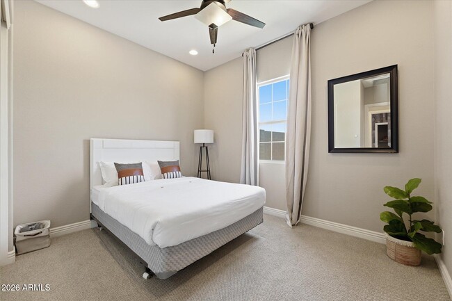 Building Photo - 4254 E Valencia Dr