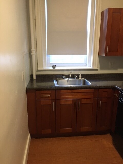 Building Photo - 66 Chiswick Rd