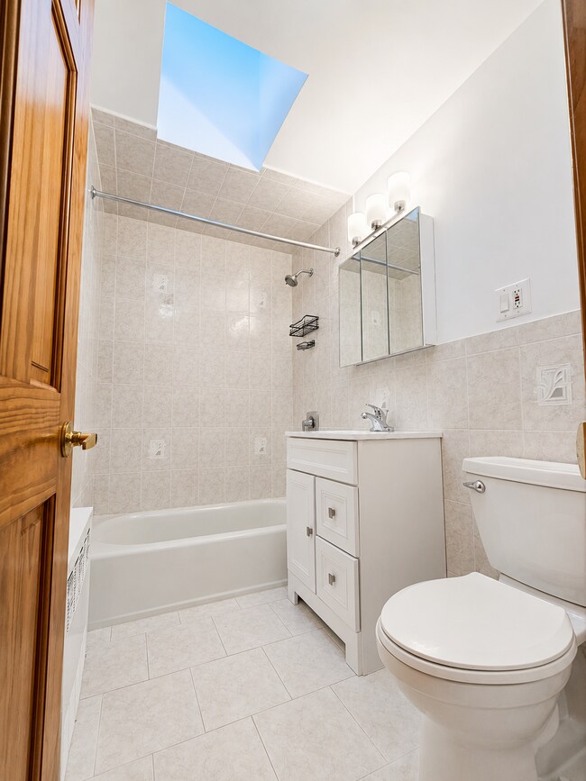 Building Photo - 9010 70th Drive, Unit 3