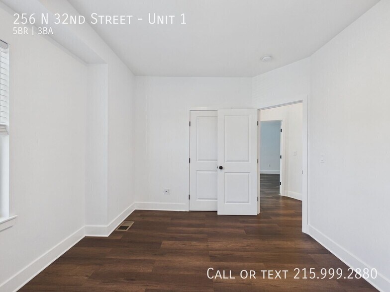 Building Photo - 256 N 32nd St