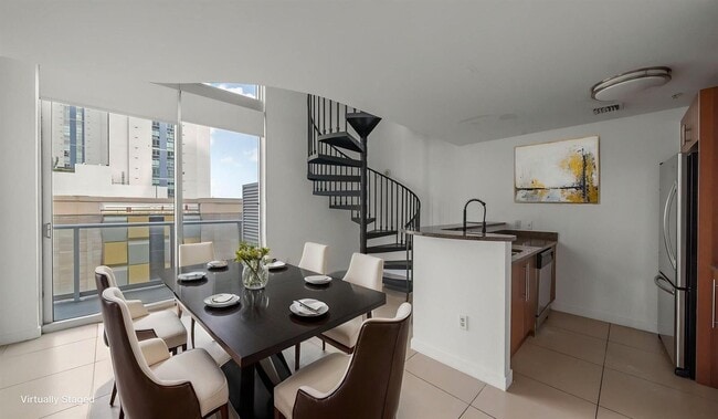 Building Photo - 300 S Biscayne Blvd