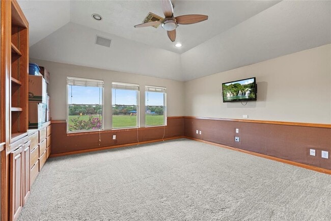 Building Photo - 20019 Black Canyon Dr