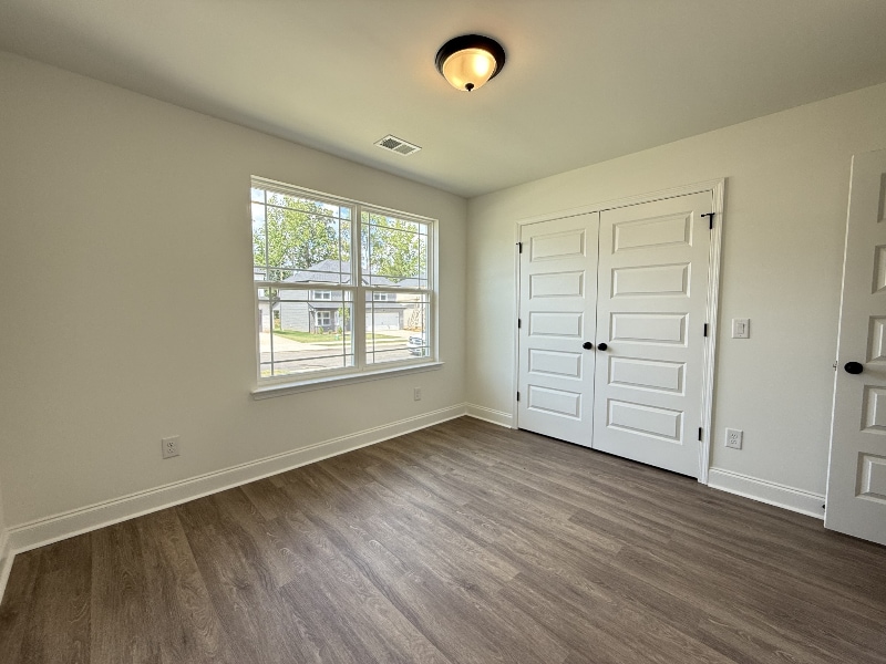 Building Photo - 1065 Javier Dr