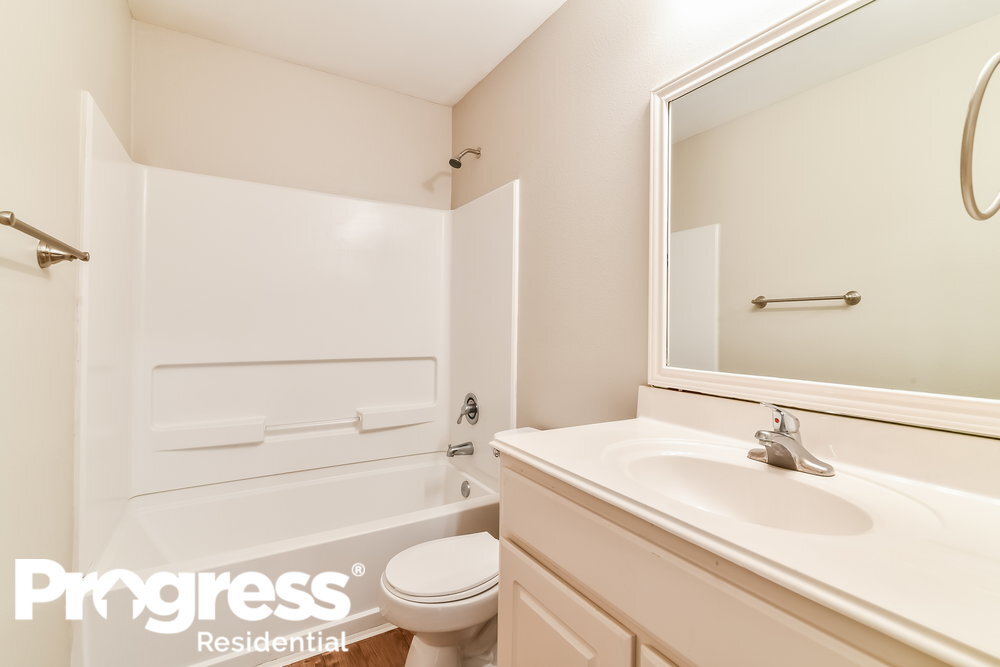 Building Photo - 4722 San Antonio River Dr