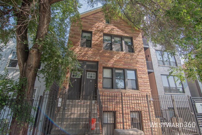 Building Photo - 2110 W 18th St