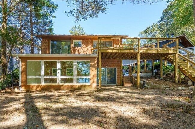 Building Photo - 5580 Williams Shores Dr