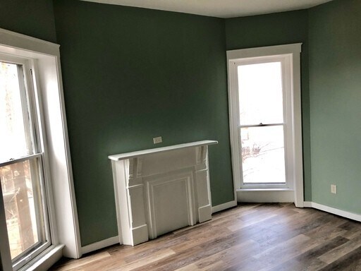 Interior Photo - 1200 So 6th St