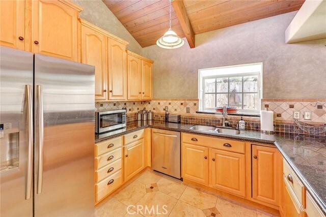Building Photo - 231 Avenida Princesa