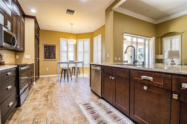 Building Photo - 3234 Stonebridge Trail