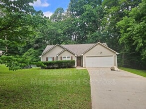 Building Photo - 479 Lakeshore Dr