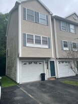 Building Photo - 1029 Mammoth Rd