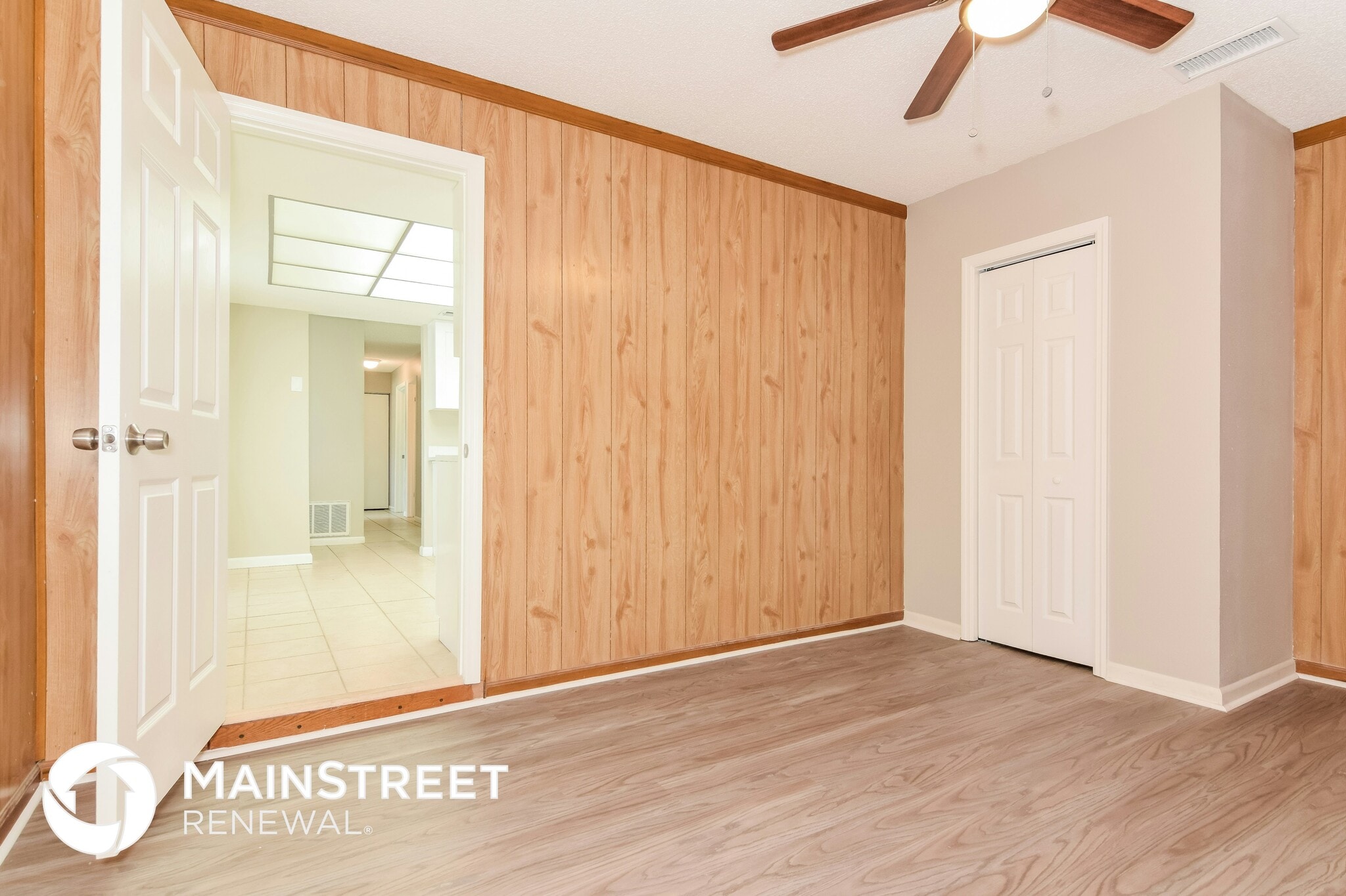 Building Photo - 2106 N Merrin St