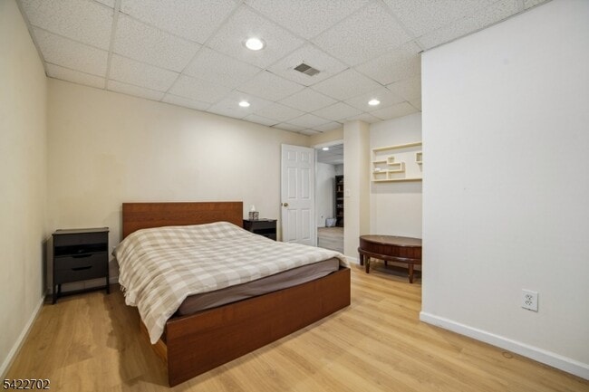 Building Photo - 21 Grove St