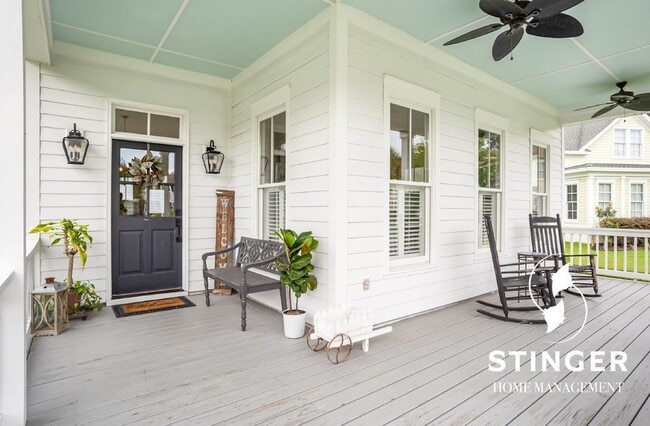 Building Photo - 14 Halsey Cir
