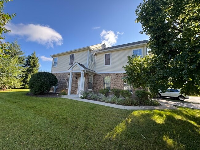 Primary Photo - 1401 Millbrook Dr
