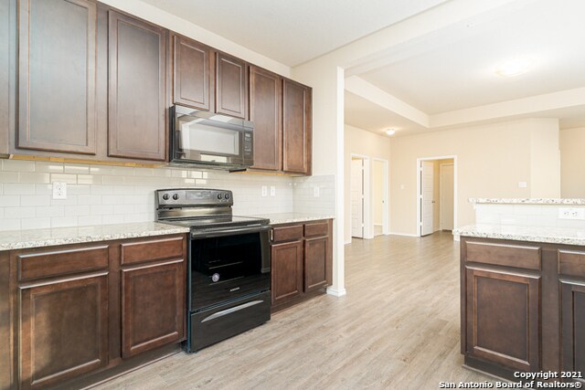 Building Photo - 2020 Cassiopeia Bend