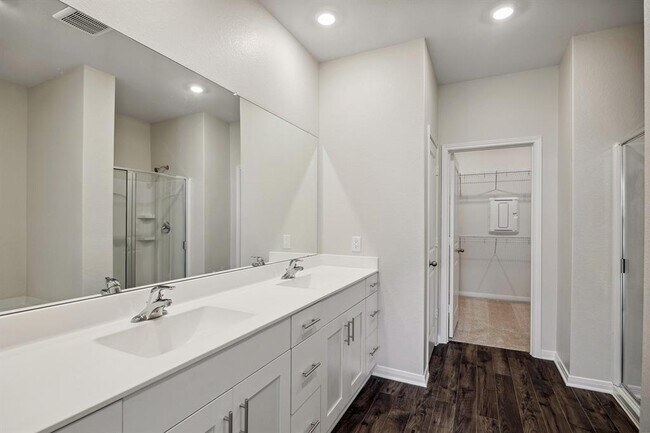 Building Photo - 10355 Red Cardinal Dr