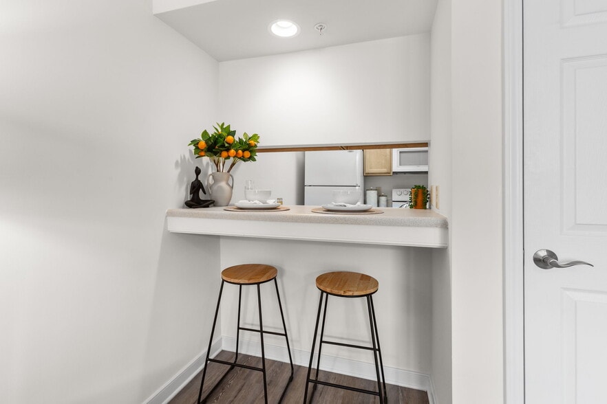 Building Photo - Cary Belvidere Apartments