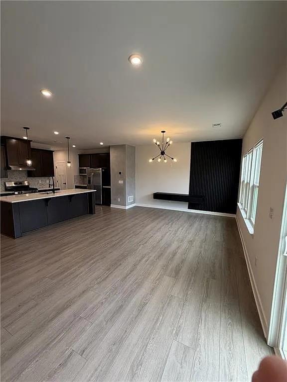 Building Photo - 360 Salt Lk Ln