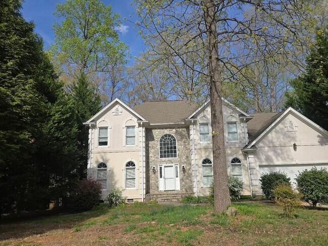 Building Photo - 3004 Honor Ct