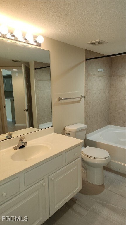 Building Photo - 4105 Residence Drive