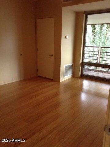 Building Photo - 7137 E Rancho Vista Dr