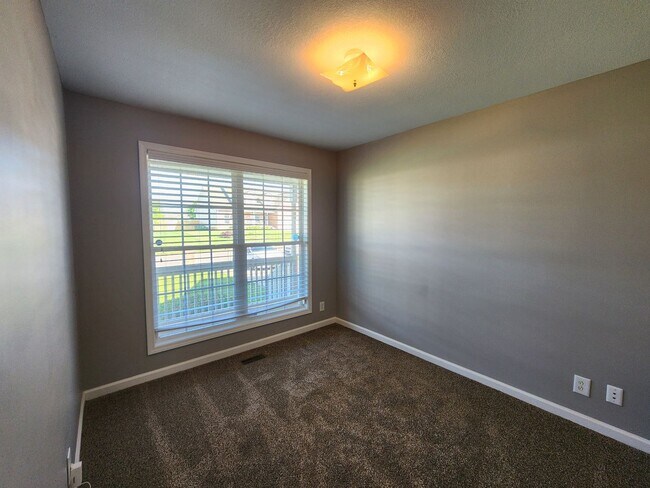 Building Photo - Your Next Home Sweet Home Awaits!