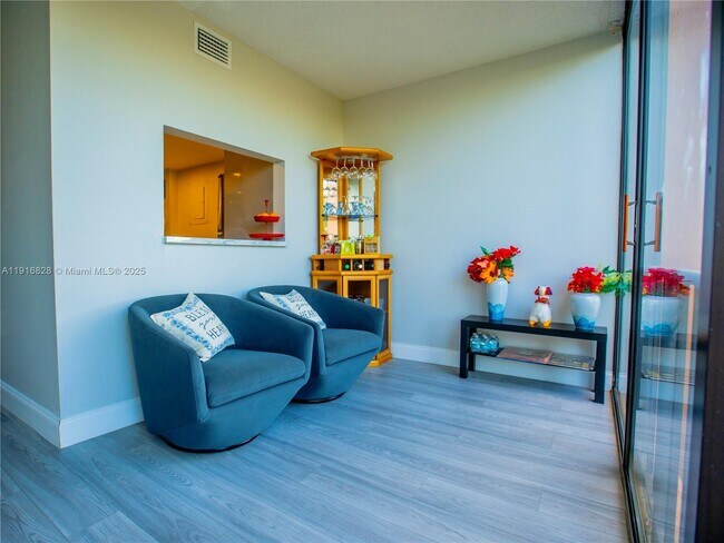 Building Photo - 9400 W Flagler St