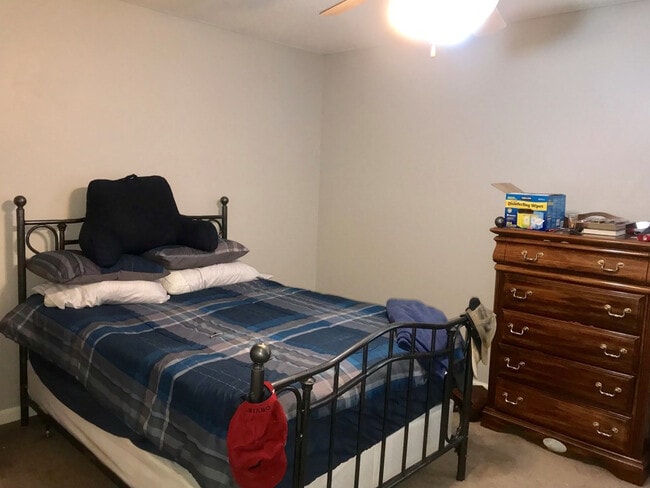 Building Photo - 112 Carrollton