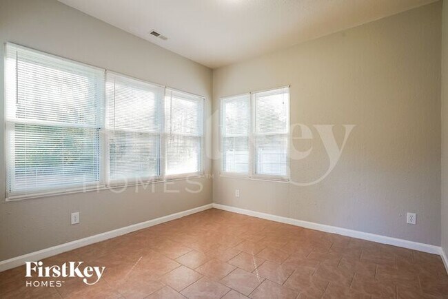 Building Photo - 3501 Donner Trail