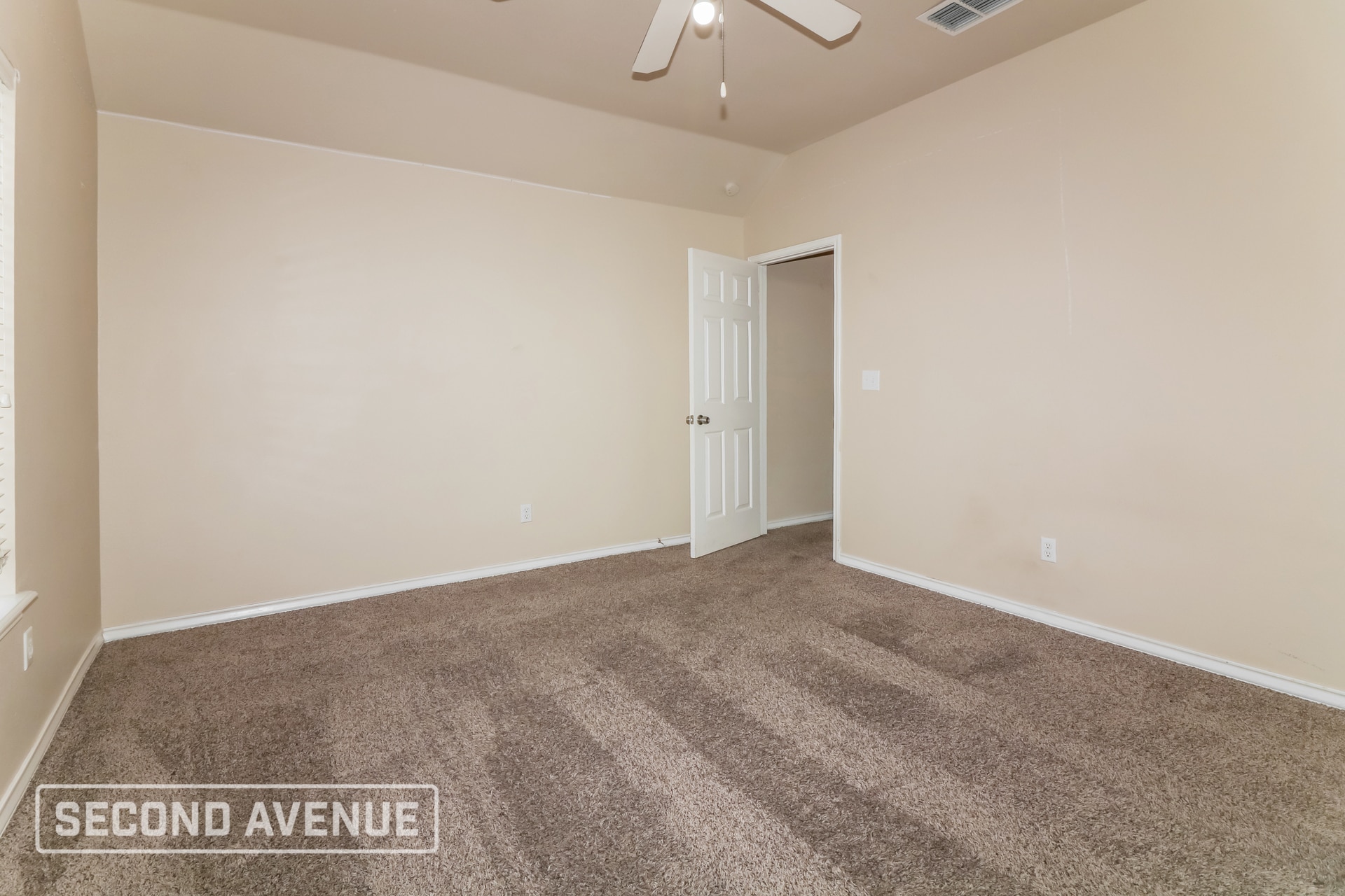 Building Photo - 7118 Citrus Valley Dr