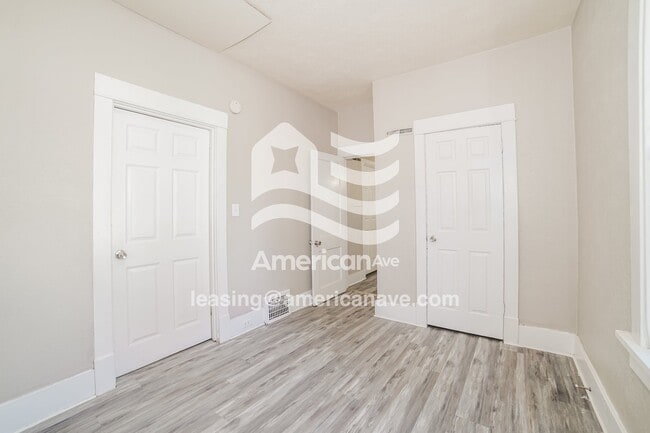 Building Photo - 1915 N Ashley Ct