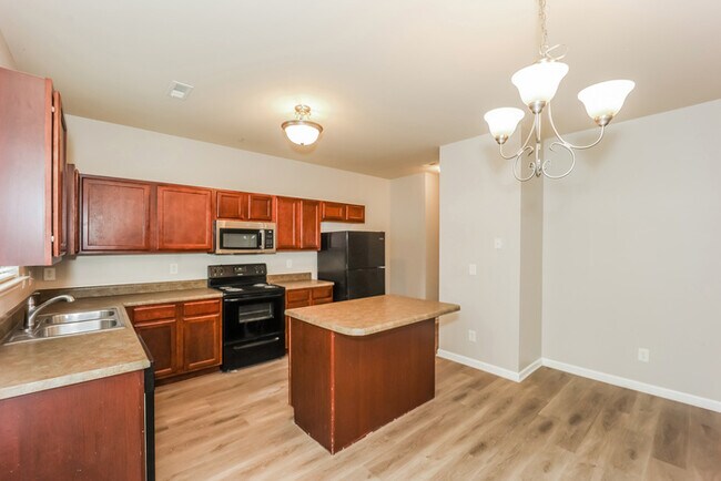 Building Photo - 263 Bandelier Cir