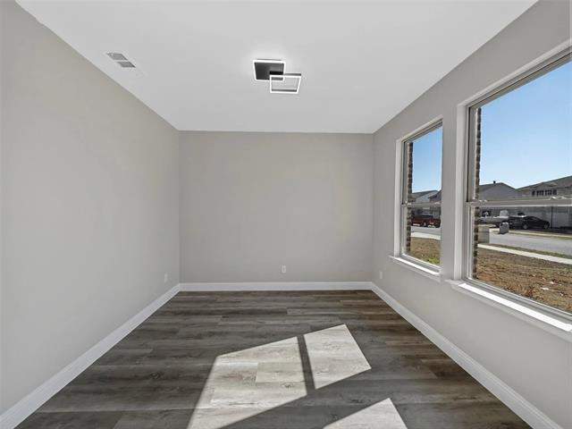 Building Photo - 1063 Lake Trail Dr