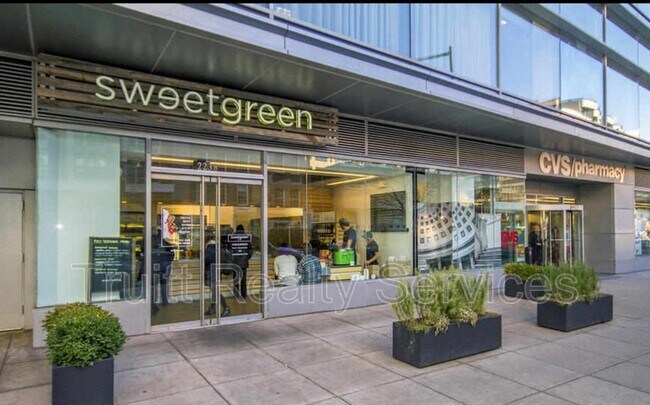 Building Photo - 1230 23rd St NW