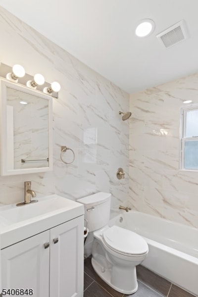 Building Photo - 12 Stanchak Ct