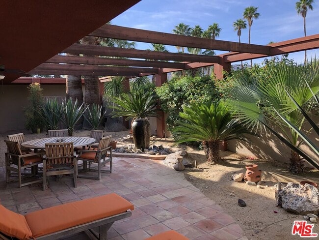 Building Photo - 74550 Old Prospector Trail