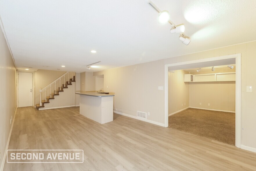 Building Photo - 15013 East 40th St S