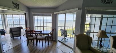 Building Photo - Great views from this fully furnished condo on the Indian River!