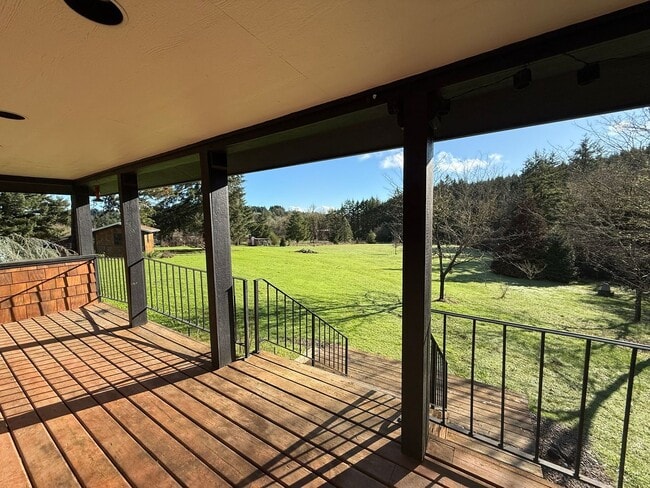 Building Photo - Monroe Four Bedroom on Acreage - Rare Find!