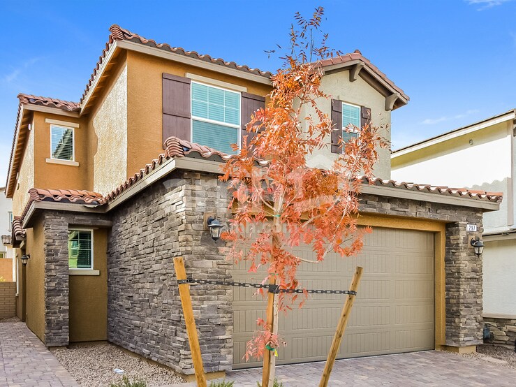 Building Photo - 297 Austin Bellerose Place