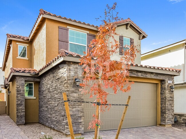 Building Photo - 297 Austin Bellerose Place