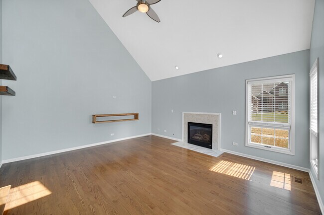 Building Photo - 310 Cornwall Cir