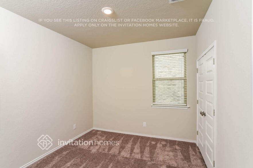 Building Photo - 10526 Briceway Ace